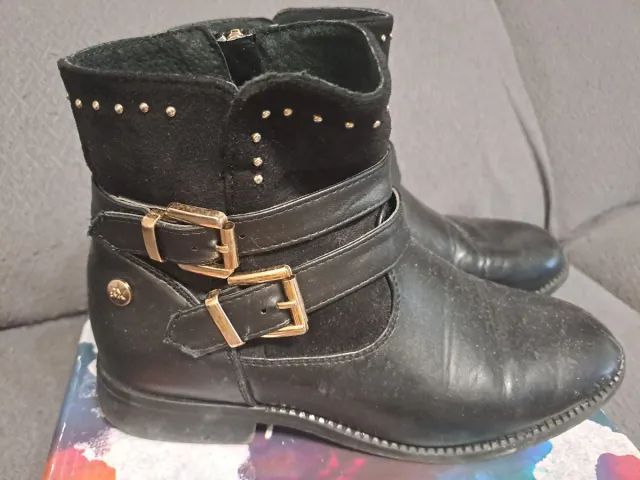 Botas niña XTI piel negras talla 36