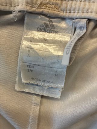 Completo Adidas maglia e pantaloncini rossi