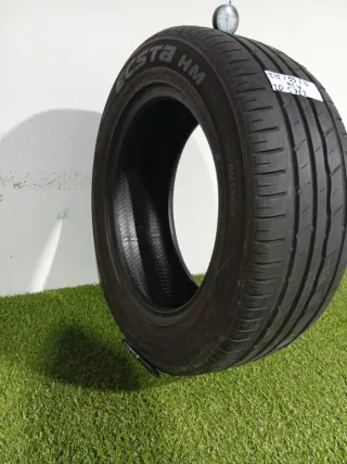 215 55 16 93W KUMHO ECSTA HM