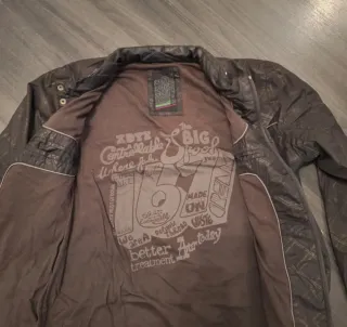 Chaqueta cortavientos Pull&Bear Hombre Talla M