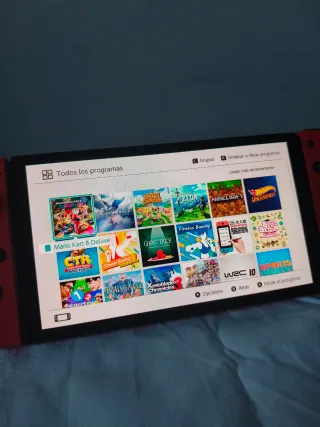 Nintendo Switch + 24 juegos NUEVA!