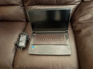 Portátil MSI GF63 Thin 11UD