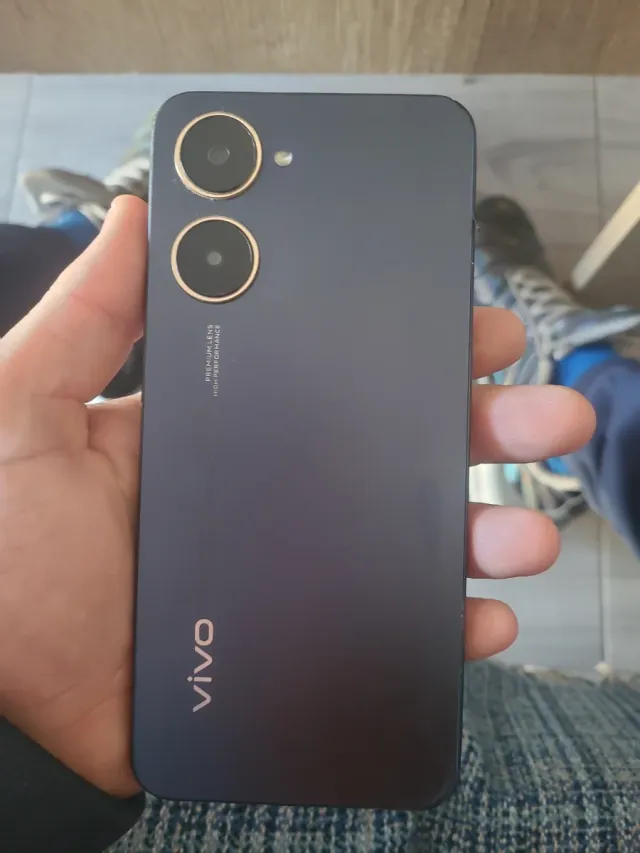 Celular marca vivo