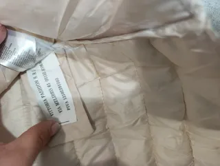 Chaqueta acolchada blanca