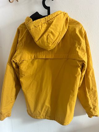 Sudadera Pull&Bear Amarilla