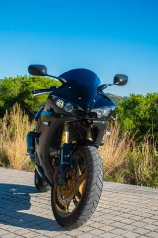 Yamaha R6 2005 Negra