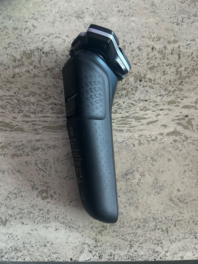 Afeitadora Philips Serie 5000