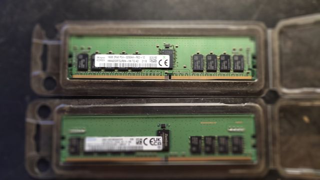 32GB (2 x 16GB) DDR4 3200MHz Módulos RAM