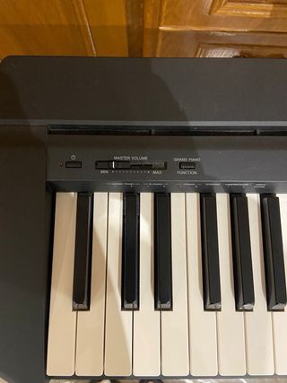 Piano Digital Yamaha P-45 Bundle