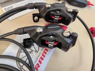 [nuevo] Juego completo frenos SRAM Level TLM