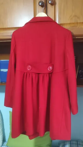 Abrigo de paño rojo mujer