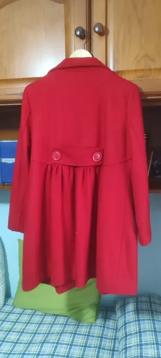 Abrigo de paño rojo mujer