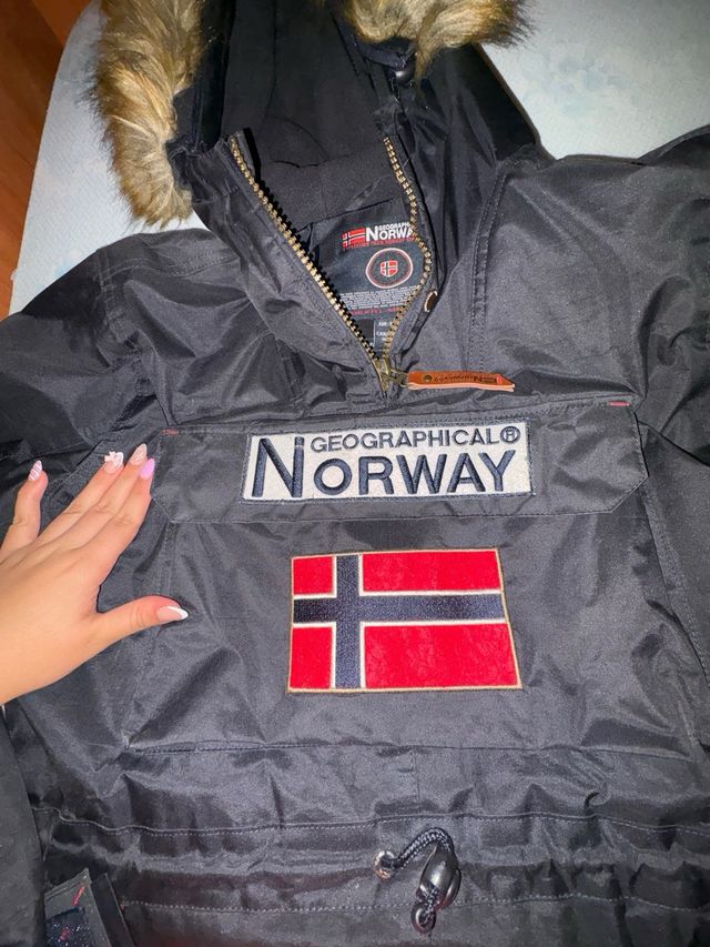 Abrigo Geographical Norway Negro
