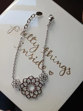 Pulsera Lotus diseño de flores