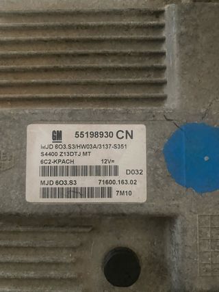 Centralita GM Opel Corsa 55198930 CN