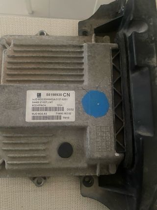Centralita GM Opel Corsa 55198930 CN