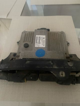 Centralita GM Opel Corsa 55198930 CN