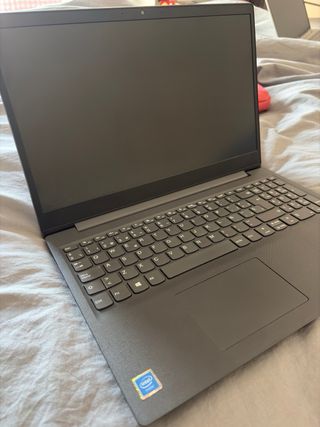 Lenovo IdeaPad 3 Portátil 15.6 FullHD
