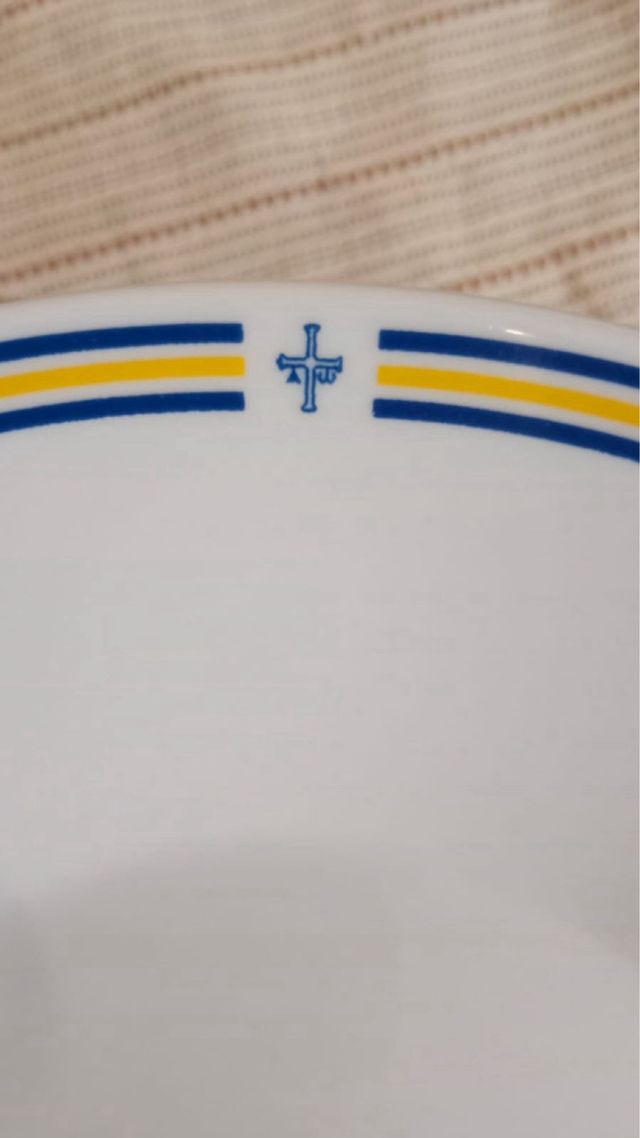 Vajilla de colección Asturias