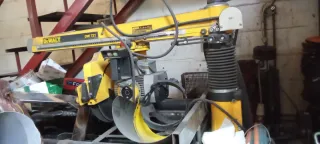 Sierra DeWALT DW721 corte madera/metales