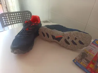 Zapatillas Mammut Monte y Ciudad Azul/Nar. 2 pares