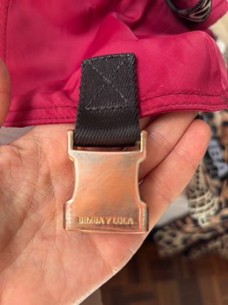 Mochila Bimba y Lola burdeos y dorada