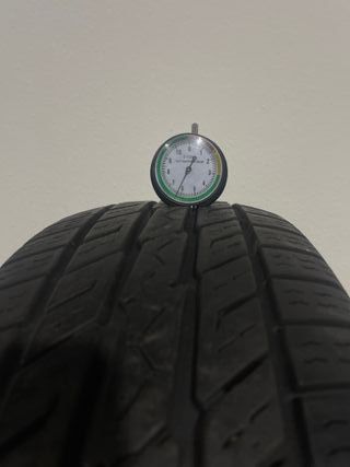 215 70 16 100H BARUM BRAVURIS 4x4