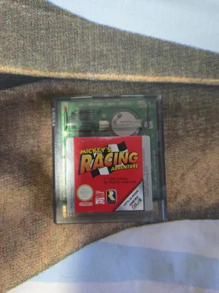 Mickey's Racing Adventure - Game Boy Color