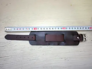 Bracciale in pelle marrone