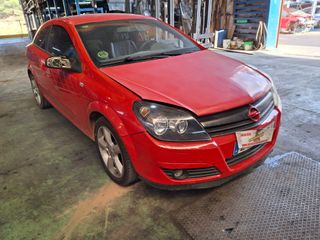 (Ref 15654) Desguace OPEL ASTRA H GTC 1.7 CDTI
