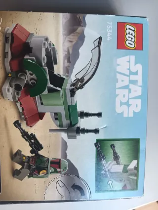 LEGO Star Wars 75360 Yoda's Jedi Starfighter