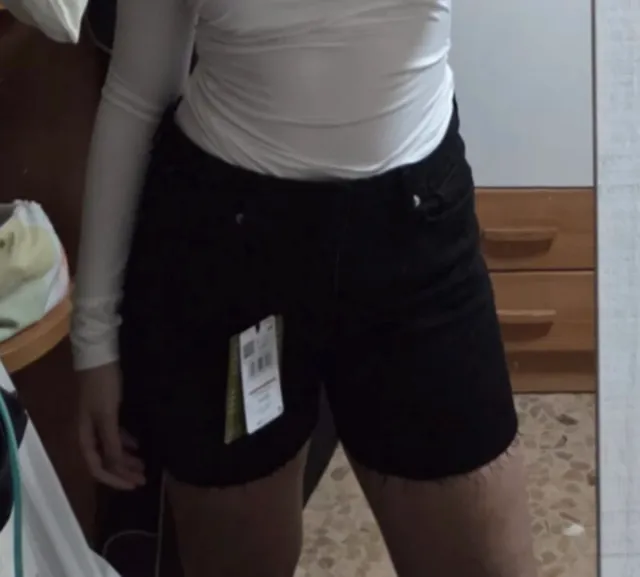 Pantalón corto negro sin estrenar