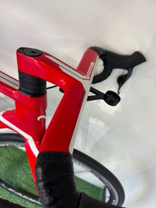 Bicicleta carbono Wilier Triestina Roja