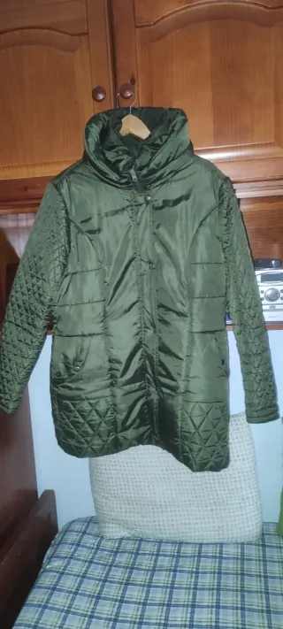 Trenca invierno Vero Moda verde