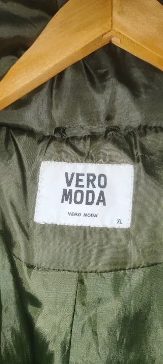 Trenca invierno Vero Moda verde