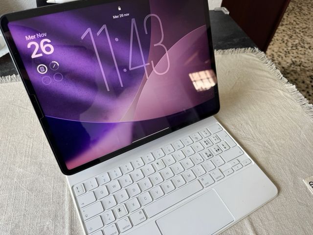 iPad Pro 12.9” M1 + Magic Keyboard + Apple Pencil