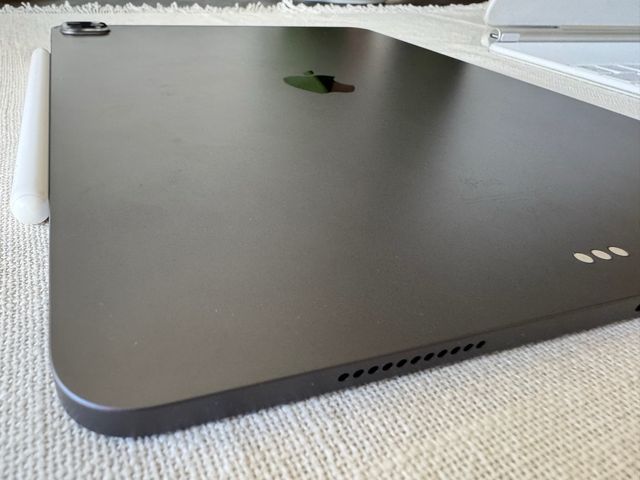 iPad Pro 12.9” M1 + Magic Keyboard + Apple Pencil