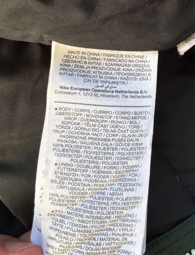 Chaleco Nike Negro y Verde