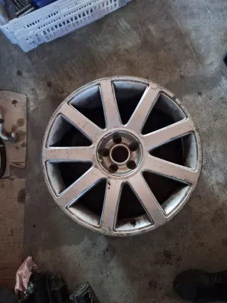 Llanta Audi 18 5x100