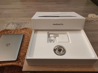 MACBOOK PRO 2019