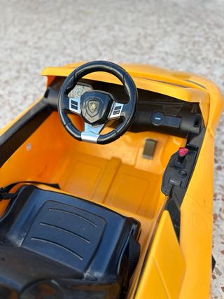 Coche Juguete Eléctrico Amarillo
