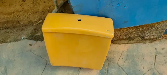 Sanitarios vintage Roca amarillos