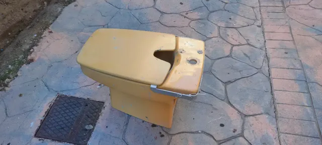 Sanitarios vintage Roca amarillos