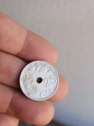 Moneda 25 Cts con agujero 1937