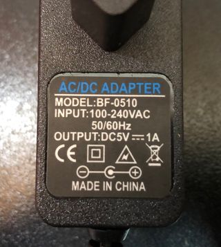 OMNIALUXSTORE DESKTOP SWITCH + BOX RJ45 CAT6