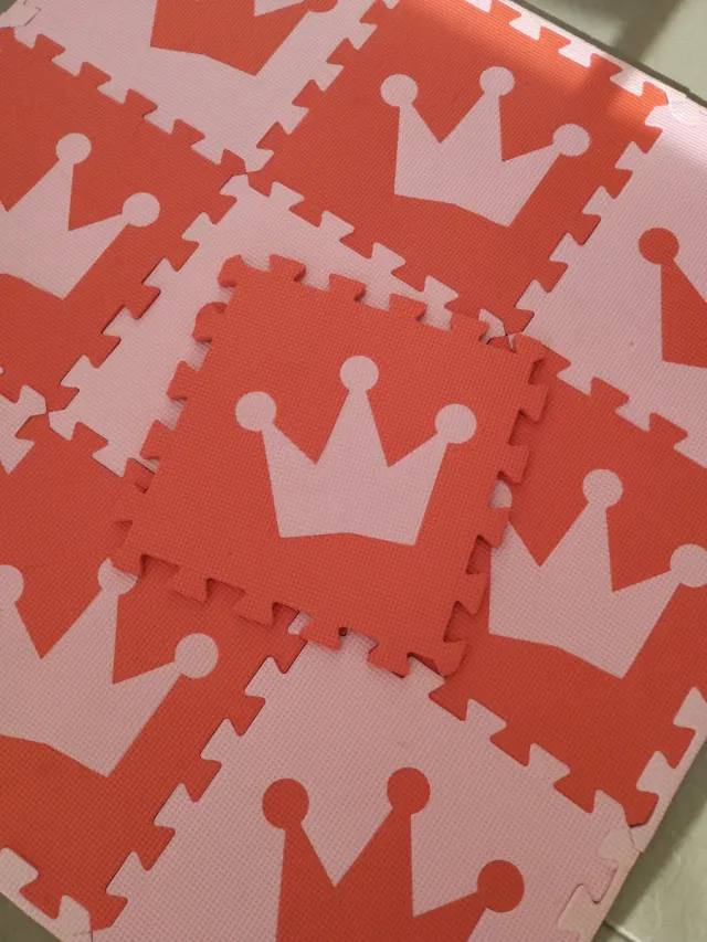 Tapete de suelo con coronas ,10 piezas