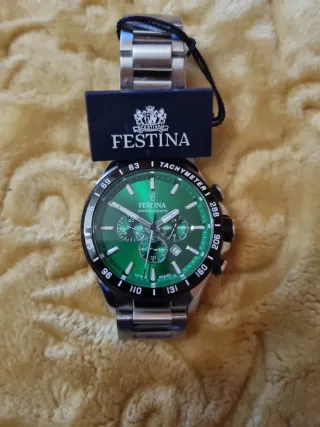 Reloj Festina Cronógrafo Verde y Plateado Nuevo,