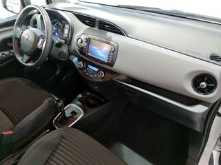 Toyota Yaris Active Tech 1.5 100H 5p
