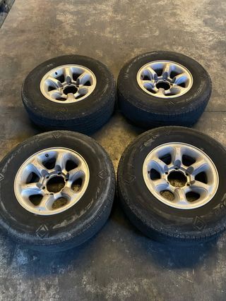 Llantas y Neumáticos Mitsubishi Montero V20 Origin