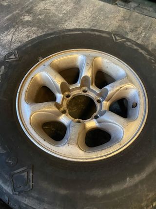 Llantas y Neumáticos Mitsubishi Montero V20 Origin